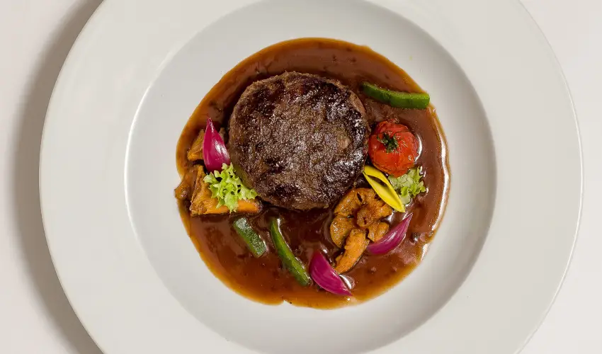 Hotel Piroska Bk, Bkfrd - PirosKarcsony