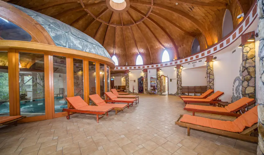 Hotel Piroska Bk, Bkfrd - PirosKarcsony