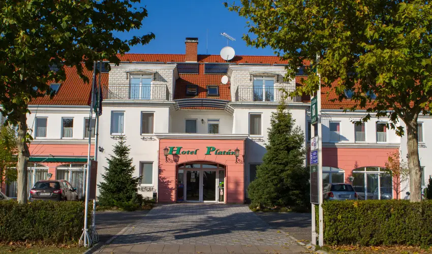 Platn Hotel Debrecen Debrecen - Karcsony
