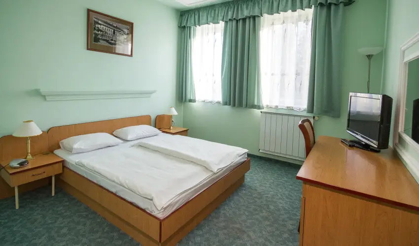 Platn Hotel Debrecen Debrecen - Karcsony