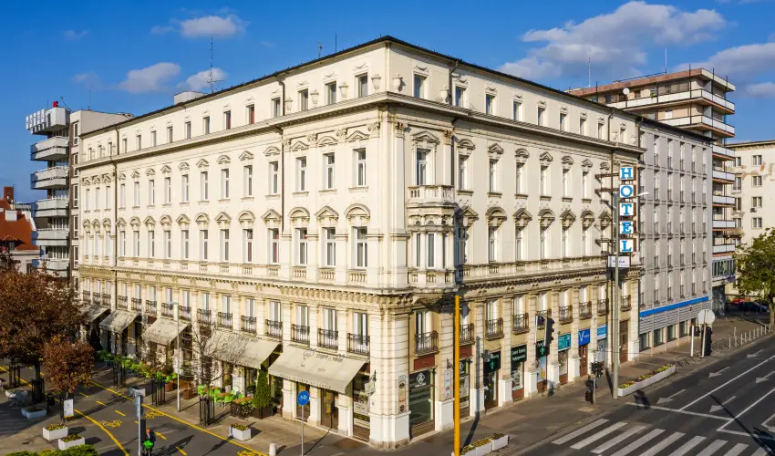 Danubius Hotel Rába Győr - Karácsony - teljes előrefizetéssel