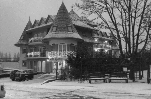 Sante Hvz - Karcsony