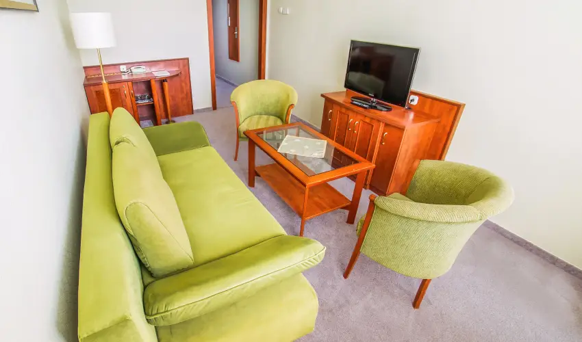 Silver Hotel Hajdszoboszl - Karcsony - specilis elrefizetssel (min. 3 j)