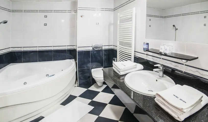 Silver Hotel Hajdszoboszl - Karcsony - specilis elrefizetssel (min. 3 j)