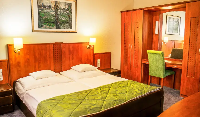 Silver Hotel Hajdszoboszl - Karcsony - specilis elrefizetssel (min. 3 j)