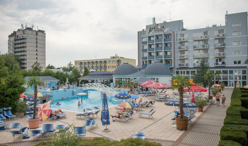 Silver Hotel Hajdszoboszl - Karcsony - specilis elrefizetssel (min. 3 j)