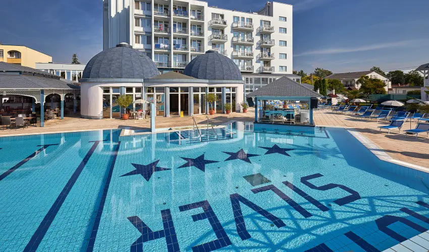 Silver Hotel Hajdszoboszl - Karcsony - specilis elrefizetssel (min. 3 j)