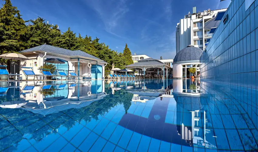 Silver Hotel Hajdszoboszl - Karcsony - specilis elrefizetssel (min. 3 j)