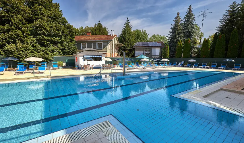 Silver Hotel Hajdszoboszl - Karcsony - specilis elrefizetssel (min. 3 j)