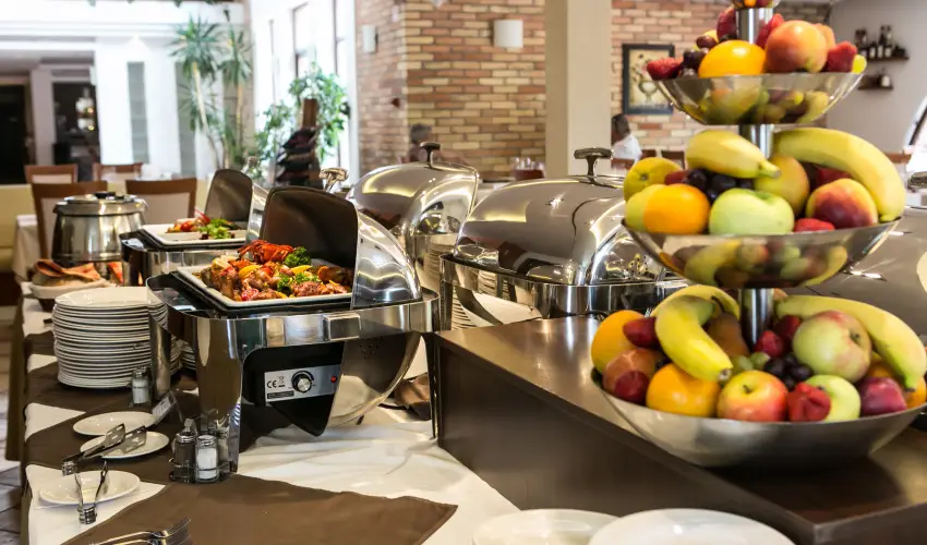 Hotel Stci Wellness & Konferencia Vecss - Karcsony (min. 2 j)