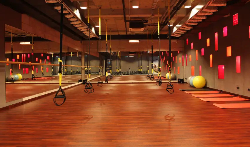 Hotel Stci Wellness & Konferencia Vecss - Karcsony (min. 2 j)