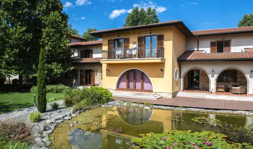 Hotel Stci Wellness & Konferencia Vecss - Karcsony (min. 2 j)