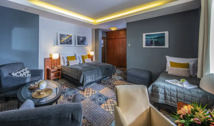 Hotel Stci Wellness & Konferencia Vecss - Karcsony (min. 2 j)