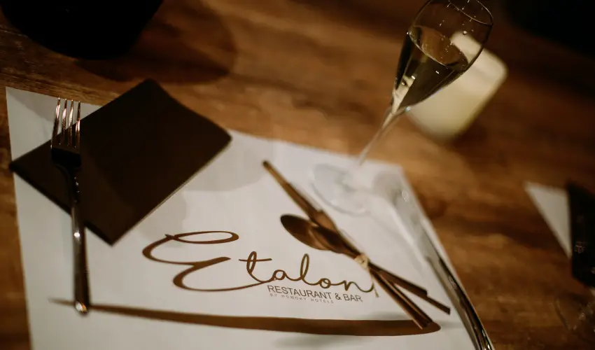 The Hotel Unforgettable - Hotel Tiliana by Homoky Hotels Budapest - Karcsony