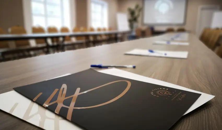 The Hotel Unforgettable - Hotel Tiliana by Homoky Hotels Budapest - Karcsony