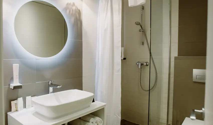 The Hotel Unforgettable - Hotel Tiliana by Homoky Hotels Budapest - Karcsony