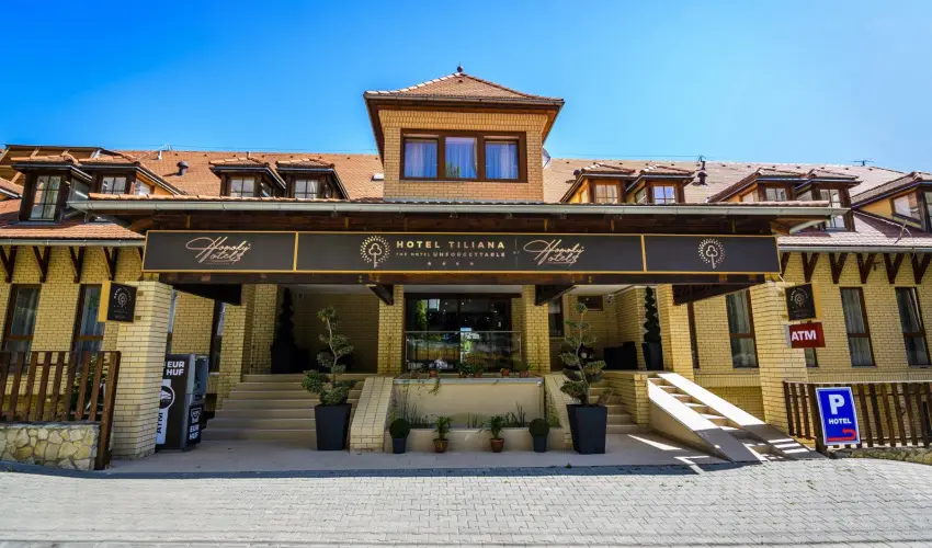 The Hotel Unforgettable - Hotel Tiliana by Homoky Hotels Budapest - Karcsony