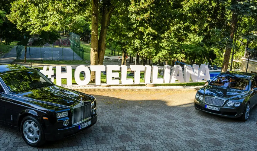 The Hotel Unforgettable - Hotel Tiliana by Homoky Hotels Budapest - Karcsony