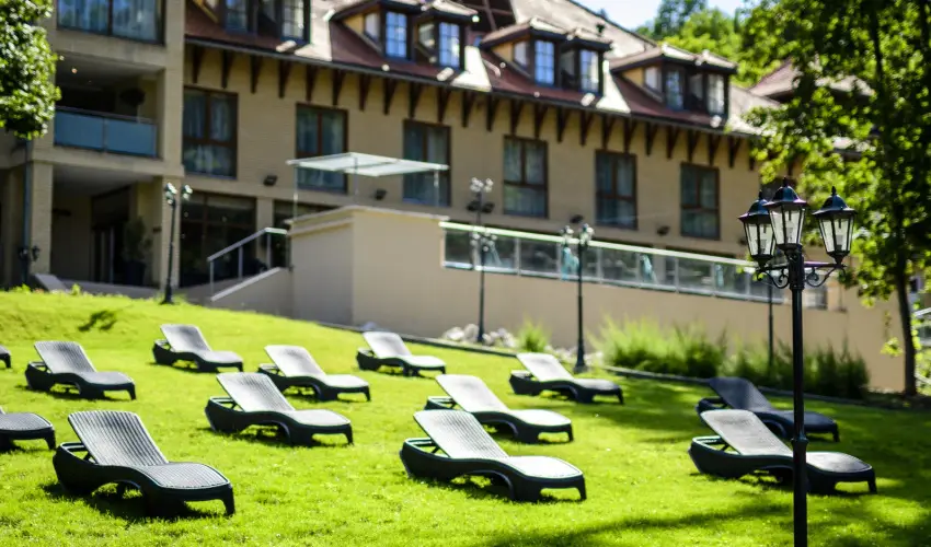 The Hotel Unforgettable - Hotel Tiliana by Homoky Hotels Budapest - Karcsony