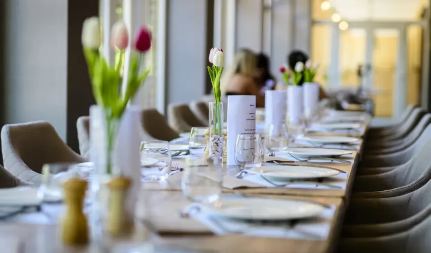 The Hotel Unforgettable - Hotel Tiliana by Homoky Hotels Budapest - Karcsony