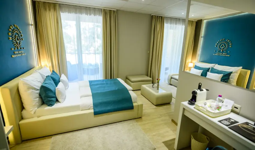 The Hotel Unforgettable - Hotel Tiliana by Homoky Hotels Budapest - Karcsony