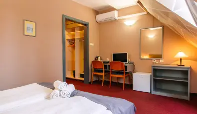Hotel Unicornis Eger