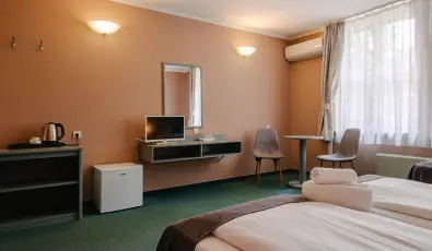 Hotel Unicornis Eger