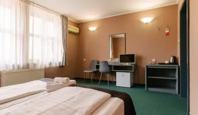 Hotel Unicornis Eger