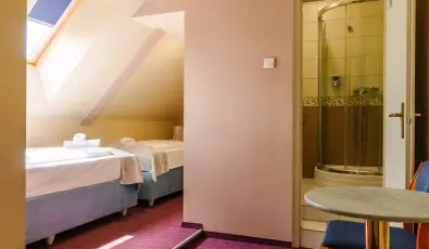 Hotel Unicornis Eger
