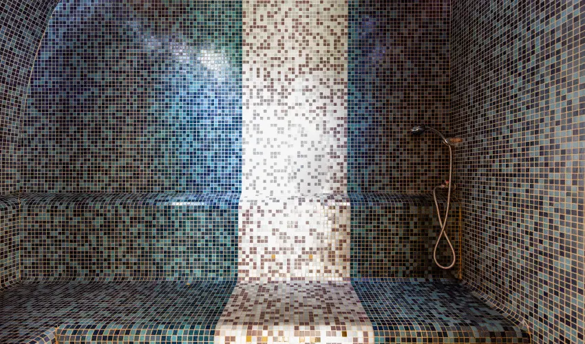 Hotel V�csecity Hern�dv�cse - Kar�csony (min. 2 �j)