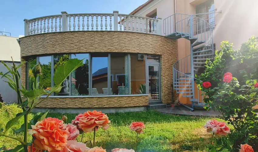 Hotel Viktria Srvr - Karcsony 