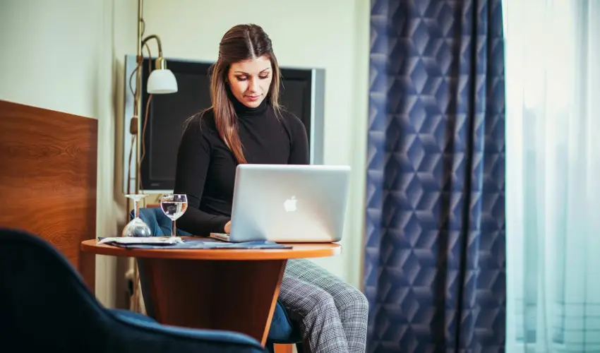 Hotel Viktria Srvr - Karcsony 