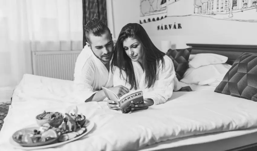 Hotel Vikt�ria S�rv�r - Kar�csony 