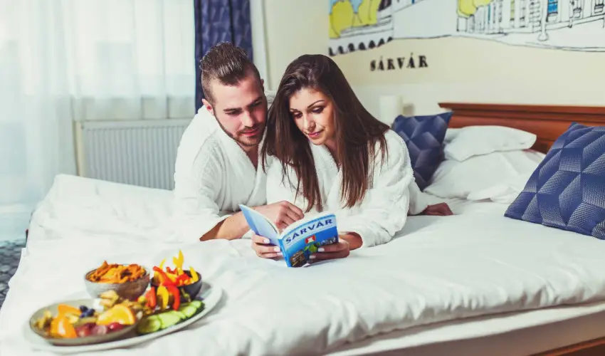 Hotel Viktria Srvr - Karcsony 