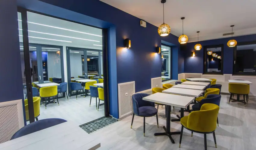 Hotel Viktria Srvr - Karcsony 