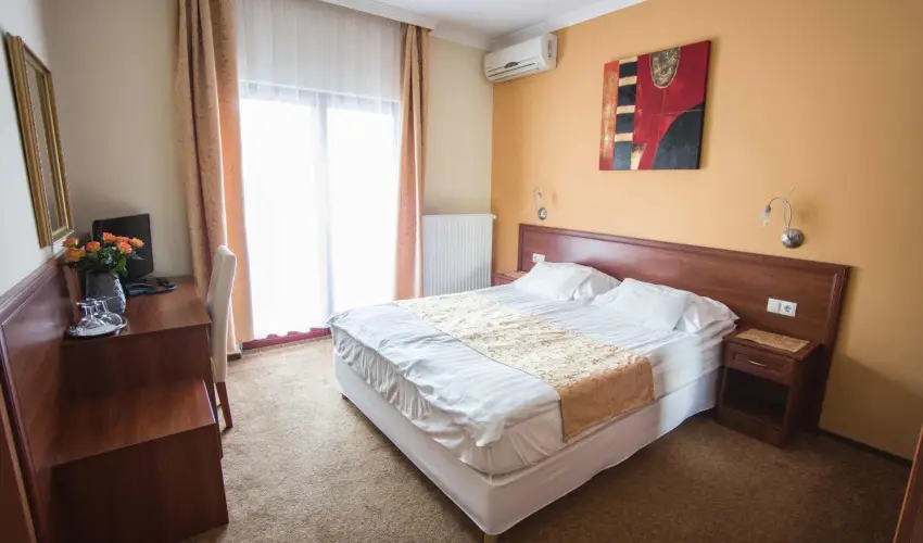 Hotel Vikt�ria S�rv�r - Kar�csony 