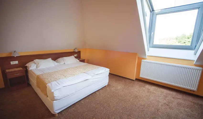 Hotel Vikt�ria S�rv�r - Kar�csony 