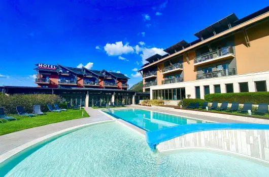 Hotel Visegr�d - Kar�csony (min. 2 �j)