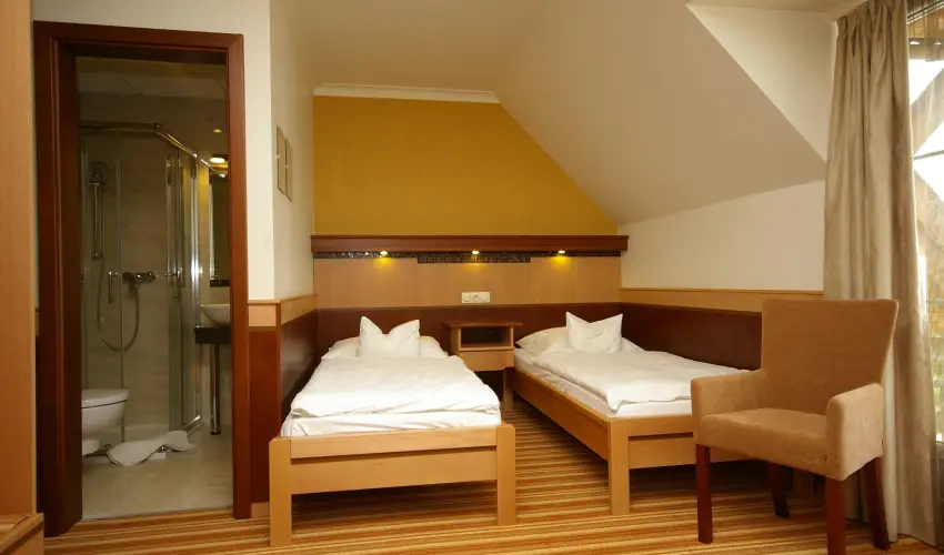Hotel Xavin Hark�ny - Kar�csony (min. 2 �j)