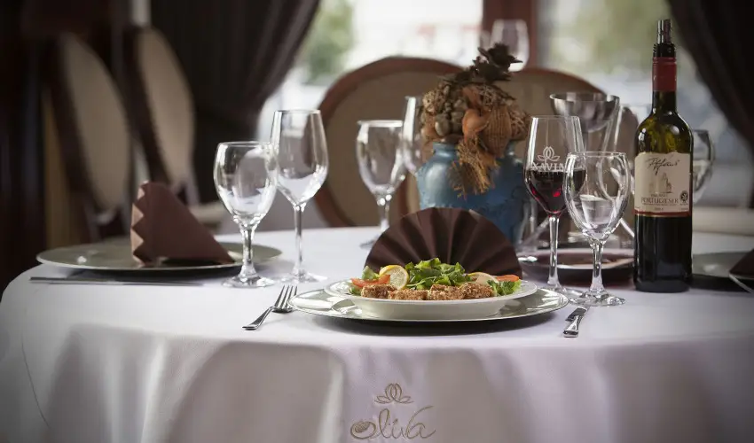 Hotel Xavin Hark�ny - Kar�csony (min. 2 �j)