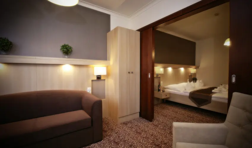 Hotel Xavin Hark�ny - Kar�csony (min. 2 �j)