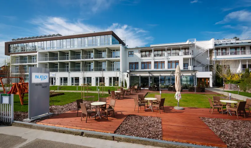 Hotel Yacht Wellness & Business Sifok - Karcsony (min. 3 j)