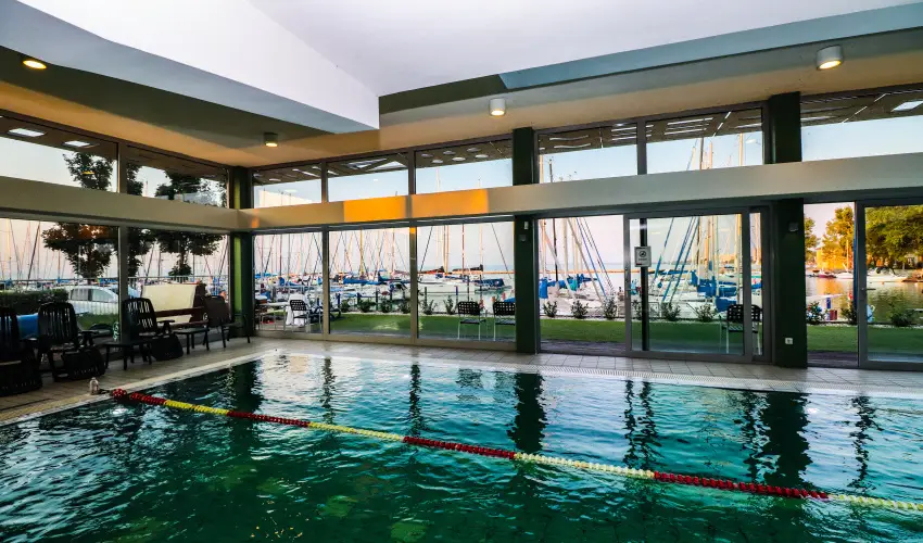 Hotel Yacht Wellness & Business Sifok - Karcsony (min. 3 j)