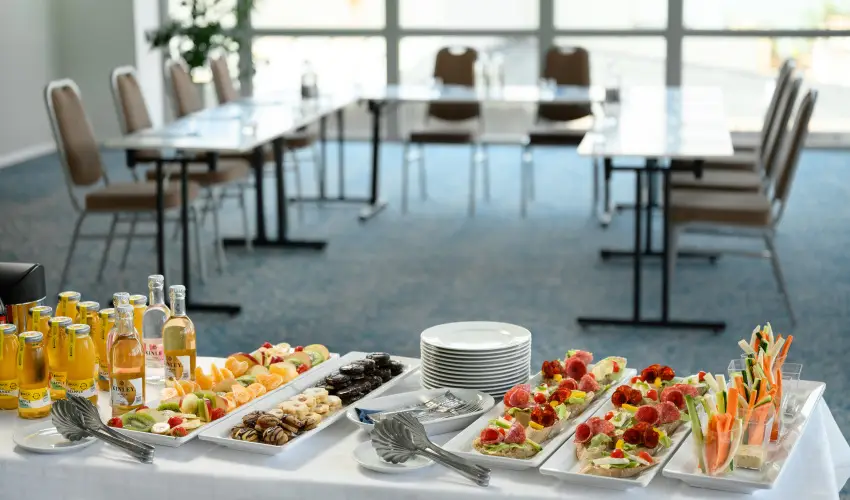 Hotel Yacht Wellness & Business Si�fok - Kar�csony - teljes el�refizet�ssel (min. 2 �j)