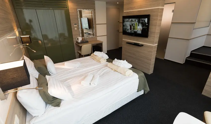 Hotel Zena Hvz - Karcsony