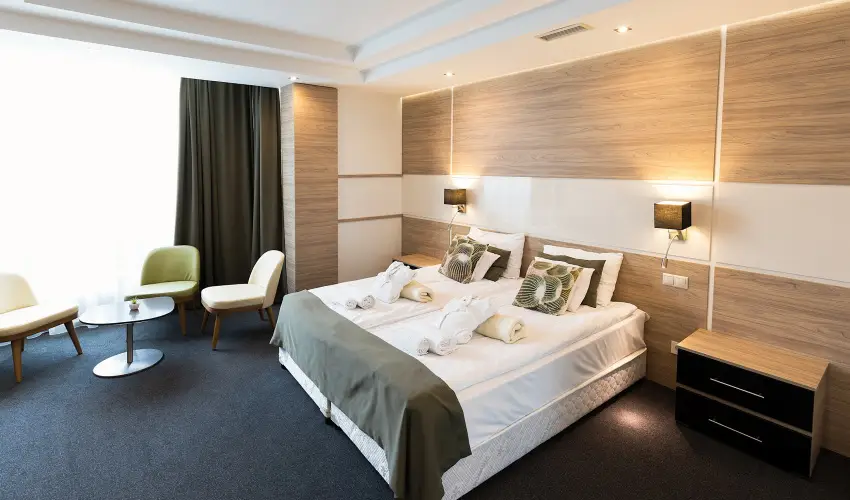 Hotel Zena Hvz - Karcsony