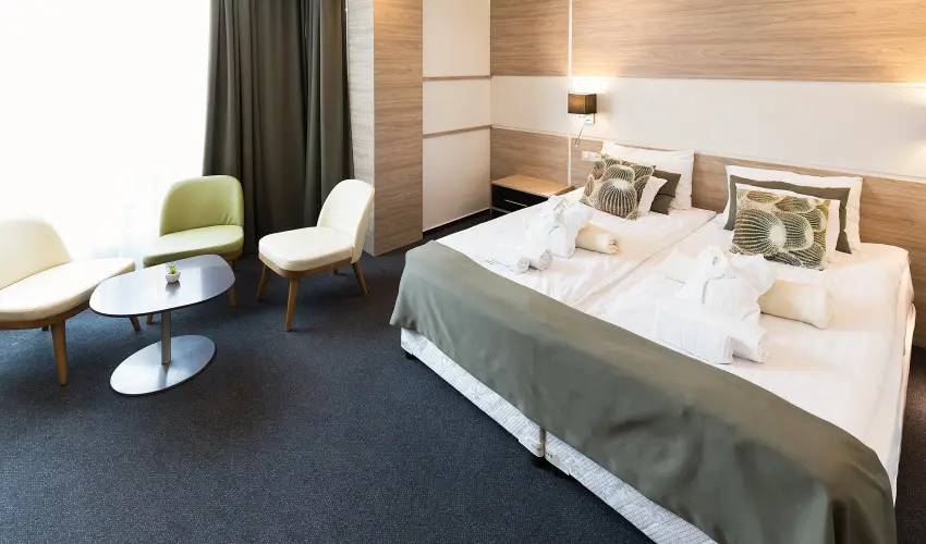 Hotel Zena Hvz - Karcsony