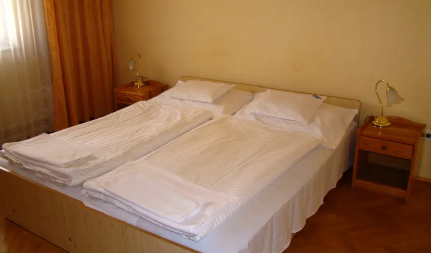 Therm�l Apartmanh�z Kom�rom - Kar�csony