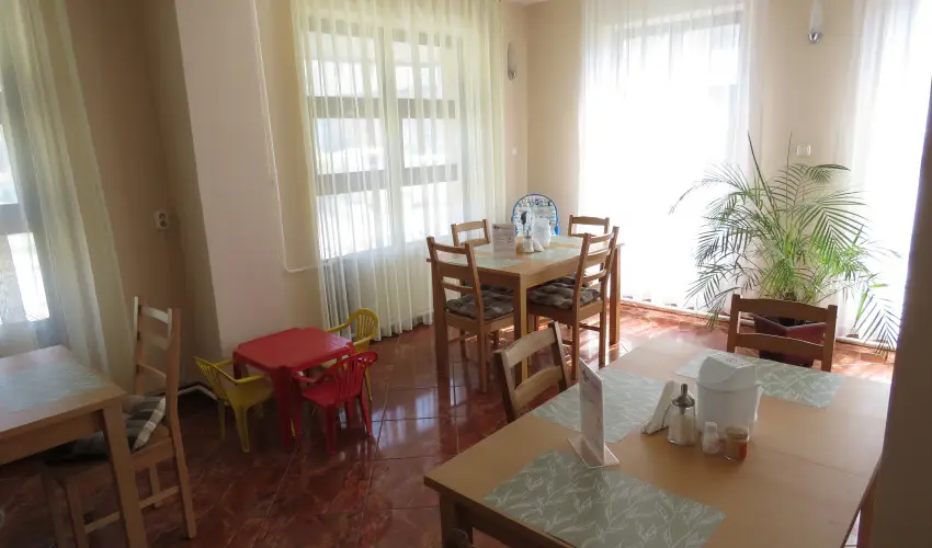 Therm�l Apartmanh�z Kom�rom - Kar�csony