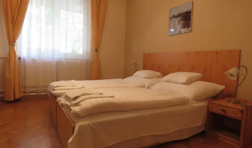 Therm�l Apartmanh�z Kom�rom - Kar�csony